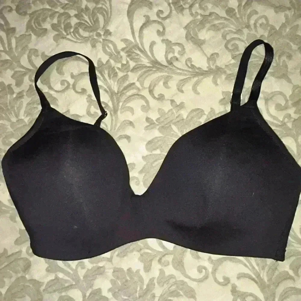 Natori Black T-Shirt Bra, NO‎ underwire, 34DD